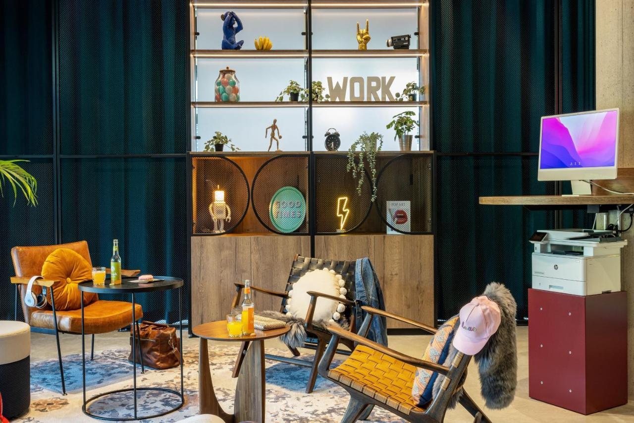 Moxy ซิมเมิร์น ภายนอก รูปภาพ
